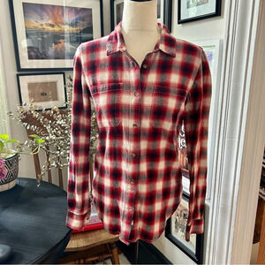Vans Women’s Plaid Flannel Button Up Shirt‎